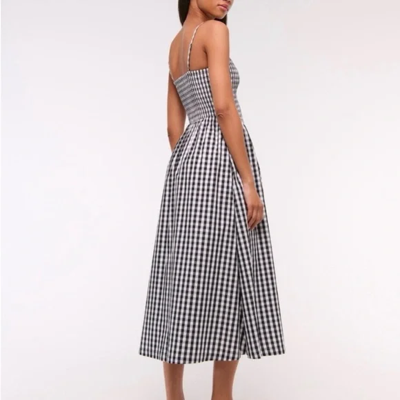 Abercrombie Black+White Gingham Midi Dress Size M Tall (MT). Hits ankles on 5’6 - Picture 4 of 8